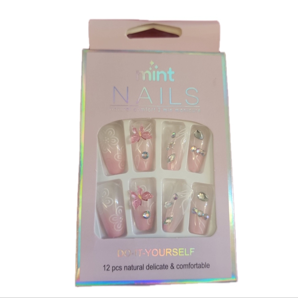 Mint Pink DIY Nail Set